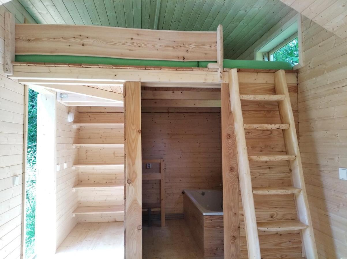 Celorocni Glamping V Pohodlnem Domecku Villa Vyprachtice Luaran gambar